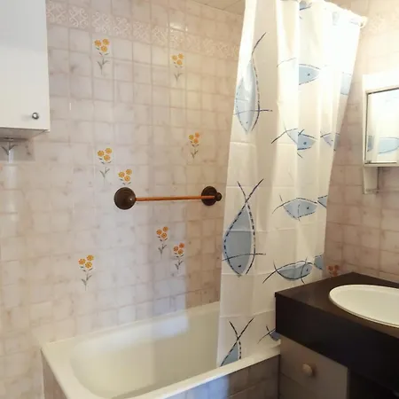 A Deux Pas Des Pistes Et De La Creche, Cosy Avec Terrasse, Parking Et Casier A Ski. - Fr-1-516-66